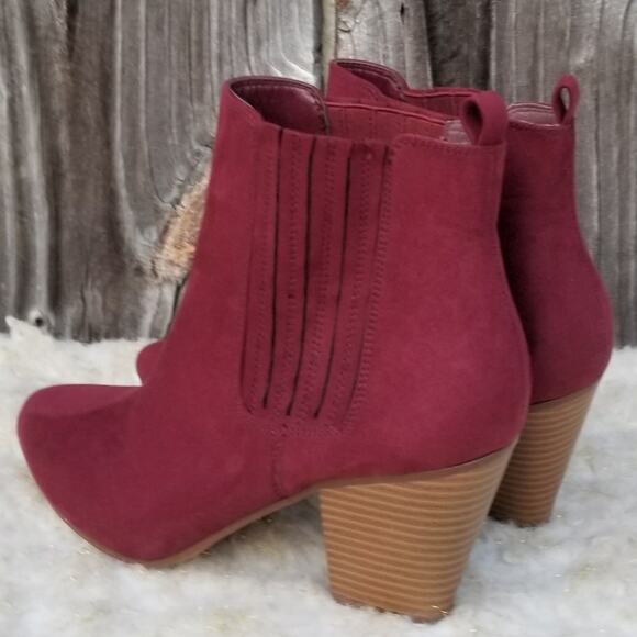 Red Heeled Bootie JustFab Misha Size 8.5 Burgundy Wine Ankle Boot EUC - Picture 4 of 13